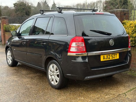 Vauxhall Zafira 1.8 Zafira Design Nav 5dr 1