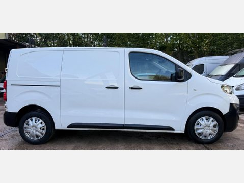 Peugeot Expert 2.0 BlueHDi 1400 Professional Standard Panel Van 6dr Diesel Manual MWB Euro 7