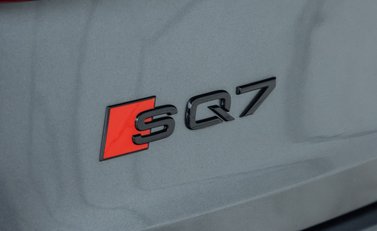 Audi SQ7 TFSI V8 Vorsprung 32