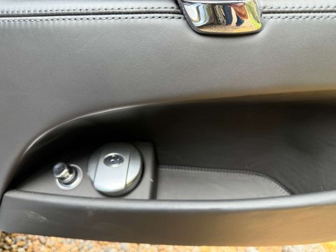Bentley Flying Spur 4.0 Flying Spur V8 Mulliner Auto 4WD 4dr 25