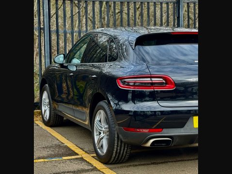 Porsche Macan 2.0T SUV 5dr Petrol PDK 4WD (s/s) (252 ps) 38