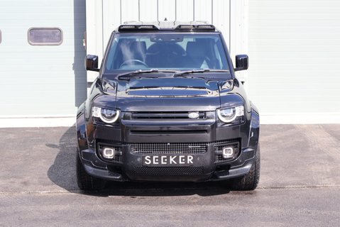 Land Rover Defender 110 D300 HARD TOP X-DYNAMIC HSE MHEV URBAN WIDE TRACK EDTION REAR SEATS FITTED 3