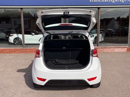 Hyundai ix20 1.6 ix20 SE Nav MPI Auto 5dr 51
