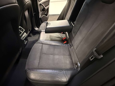 Audi Q5 2.0 Q5 S Line 40 TDI Quattro Semi-Auto 4WD 5dr 43