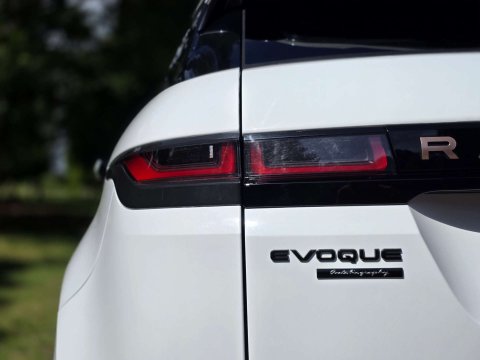 Land Rover Range Rover Evoque 2.0 Range Rover Evoque Autobiography MHEV Auto 4WD 5dr 70