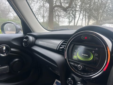 Mini Hatch 1.5 Cooper Euro 6 (s/s) 5dr 16