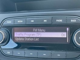 Vauxhall Viva 1.0 Viva SE 5dr 28