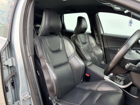 Volvo XC60 2.4 XC60 R-Design Luxury Nav D5 AWD Auto 4WD 5dr 14