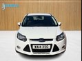 Ford Focus 1.6 TDCi Titanium Navigator Hatchback 5dr Diesel Manual Euro 5 (s/s) (115 p 8