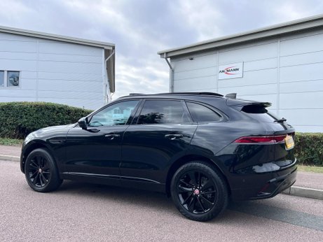 Jaguar F-Pace 2.0 D200 MHEV R-Dynamic SE Auto AWD Euro 6 (s/s) 5dr 60