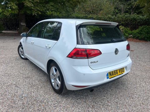 Volkswagen Golf 1.0 TSI Match Edition BlueMotion Euro 6 (s/s) 5dr 6