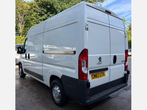 Peugeot Boxer 2.0 BlueHDi 335 Professional Panel Van 5dr Diesel Manual L2 H2 Euro 6 (130 7