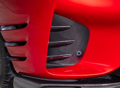 Ferrari 812 Competizione 45