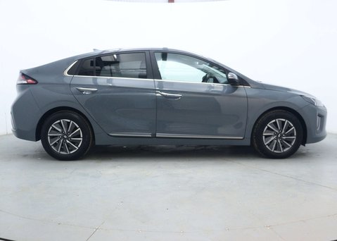 Hyundai IONIQ IONIQ Premium SE BEV 5dr 12