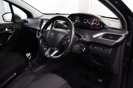 Peugeot 208 S/S TECH EDITION 5
