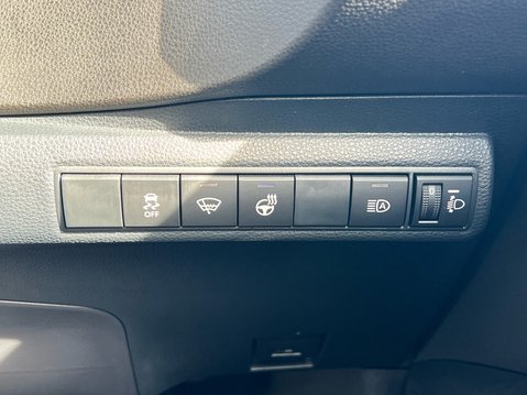 Suzuki Swace MOTION 36