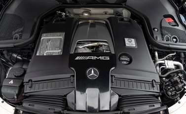 Mercedes-Benz E Class E63 S Estate 32