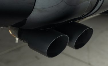 Land Rover Defender 90 V8 P525 URBAN 46