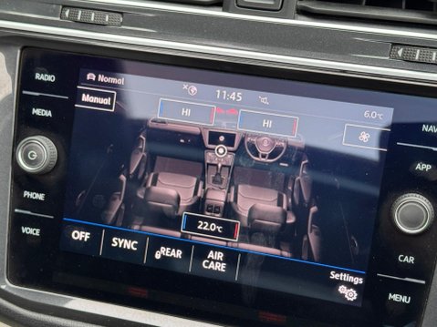 Volkswagen Tiguan 2.0 TDI R-Line Euro 6 (s/s) 5dr 35
