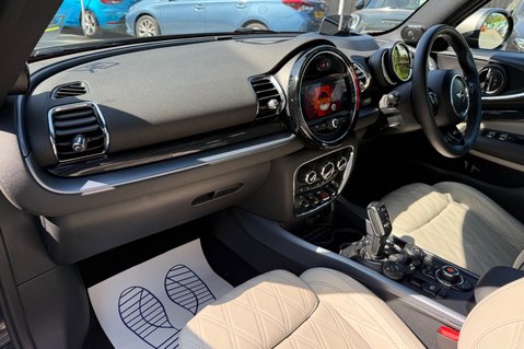 Mini Clubman COOPER EXCLUSIVE AUTOMATIC - NAV PLUS -PAN ROOF -HARMAN KARDON -MATRIX LED 23