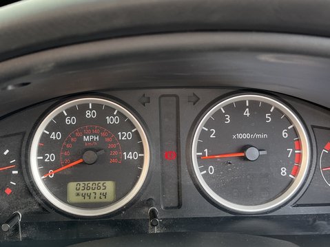 Nissan Almera 1.8 16v SXE 5dr 16