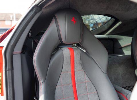 Ferrari 812 Superfast 14