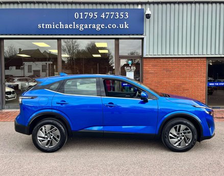 Nissan Qashqai 1.3 Qashqai Acenta Premium T MHEV CVT 5dr 10