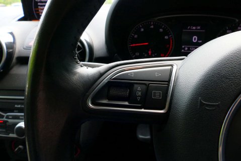Audi A1 1.4 A1 Sportback TFSI Sport 5dr 31