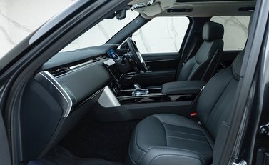 Land Rover Range Rover P440e HSE 14