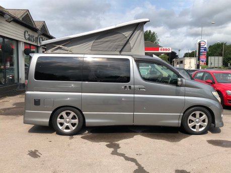 Nissan Elgrand 3.5 V6 Automatic Highway Star 4 berth Camper van with pop up roof 57000m 28