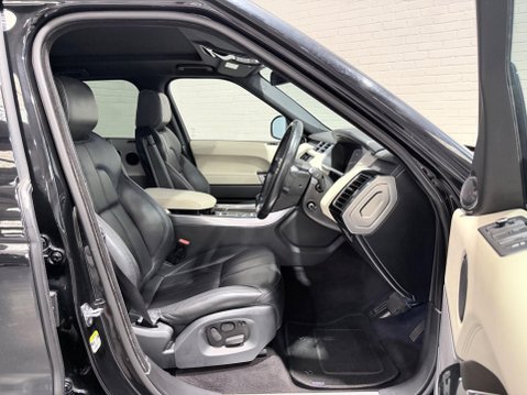 Land Rover Range Rover Sport 3.0 SD V6 HSE Auto 4WD Euro 5 (s/s) 5dr 12