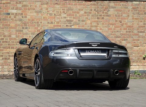 Aston Martin DBS 11
