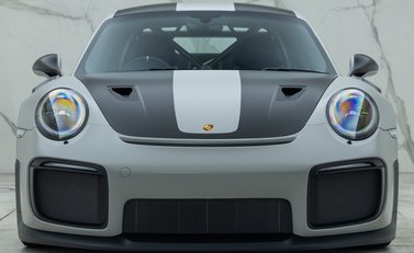 Porsche 911 GT2 RS (991) 7