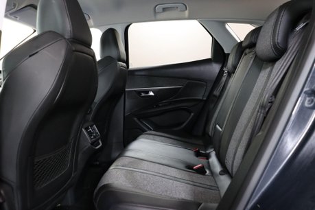 Peugeot 3008 PURETECH S/S ALLURE 41