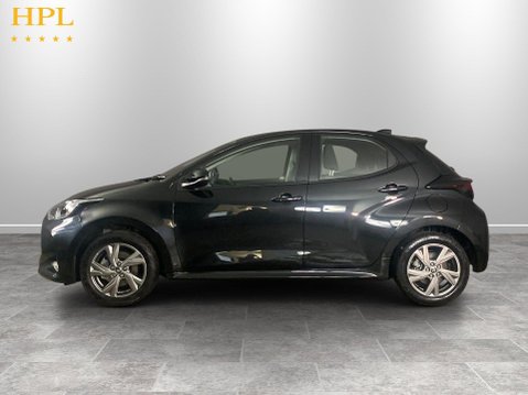 Toyota Yaris 1.5 VVT-h Icon Hatchback 5dr Petrol Hybrid E-CVT Euro 6 (s/s) (116 ps) 4