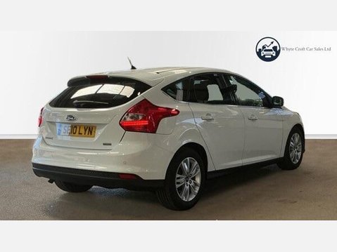 Ford Focus 1.0T EcoBoost Titanium Navigator Euro 5 (s/s) 5dr 4