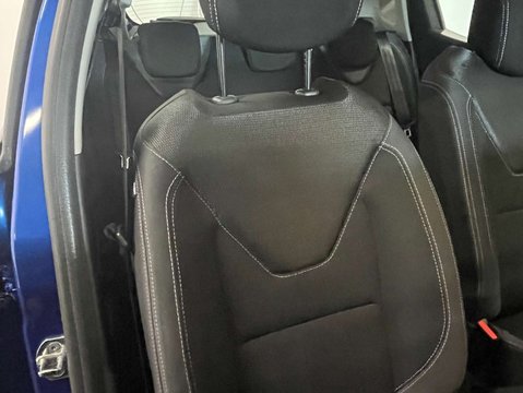 Renault Clio 0.9 Clio Play TCe 5dr 15