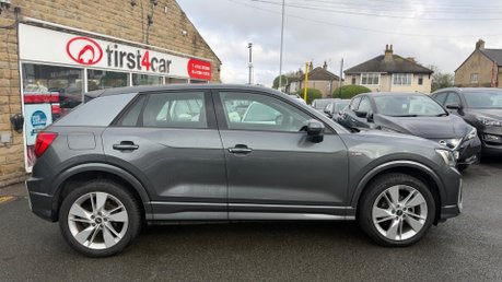 Audi Q2 TFSI S LINE 6