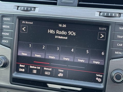 Volkswagen Golf 1.4 TSI BlueMotion Tech Match DSG Euro 5 (s/s) 5dr 14