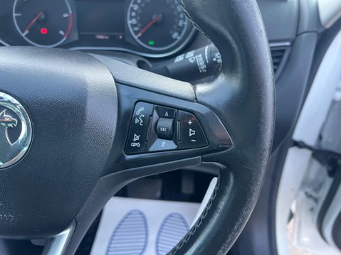 Vauxhall Zafira 2.0 CDTi Elite Nav Auto Euro 6 5dr 21