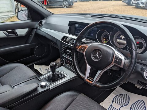 Mercedes-Benz C Class C250 CDI BLUEEFFICIENCY AMG SPORT 12