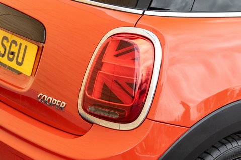 Mini Cooper Hatchback 1.5 Cooper Sport II 3dr 9