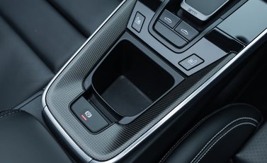 Porsche 911 Targa 4S (992) 28