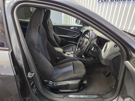 BMW 1 Series 2.0 M135i Hatchback 5dr Petrol Auto xDrive Euro 6 (s/s) (306 ps) 17