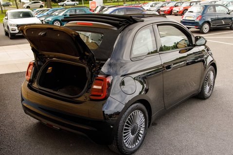 Fiat 500e ICON 39