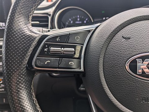 Kia Ceed CRDI GT-LINE ISG 16