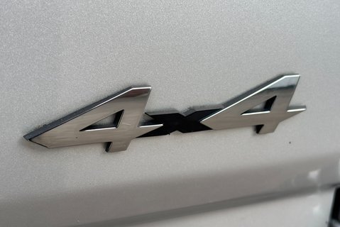 Mercedes-Benz Sprinter 319 V6 Cdi 4x4 5g-Tronic Mwb Hr Panel Van - Air Con - Direct from MOD 24