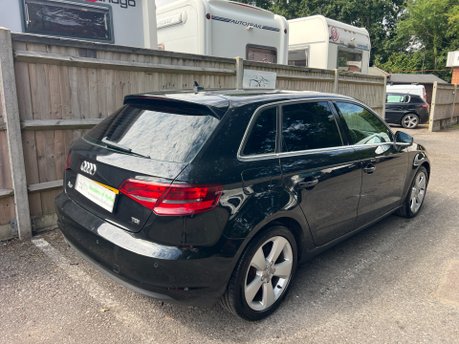 Audi A3 1.6 TDI SPORT AUTOMATIC 5dr 4