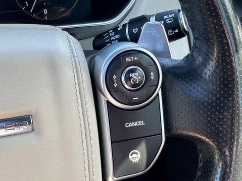 Land Rover Range Rover Sport 3.0 SD V6 Autobiography Dynamic Auto 4WD Euro 6 (s/s) 5dr 48