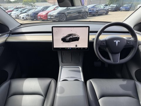 Tesla Model Y SUV 5dr Electric Auto RWD (346 ps) 29